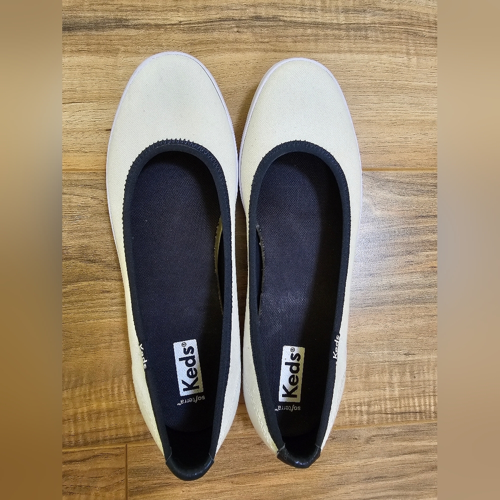 Keds flats, white/navy, size US 8 - Picture 5 of 13